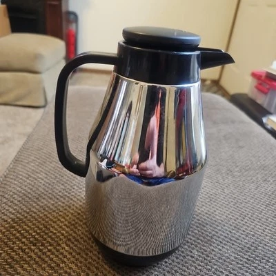 Jarra aislante cromada pulida con diamante hecha en Japón BONITO ESTADO 10" 1 litro Foto 1 de 4