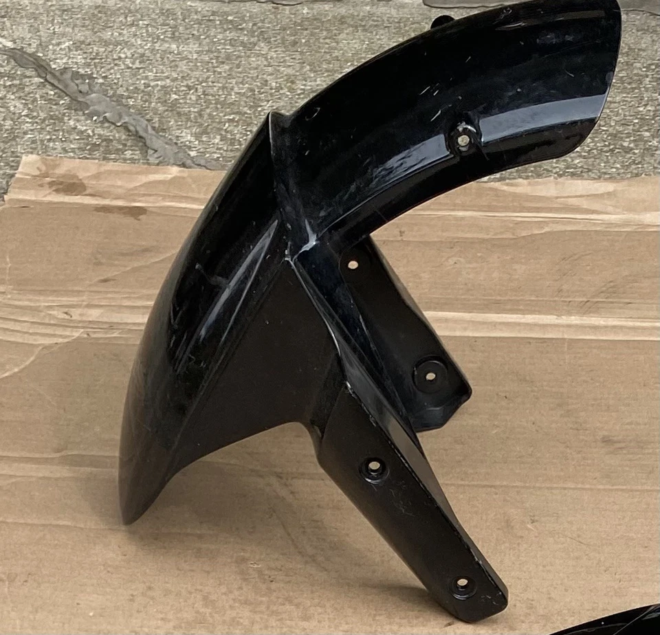 09-12 Kawasaki Ninja ZX6R OEM Front Fender Wheel Cover 35004-0118 - Image 1 of 4