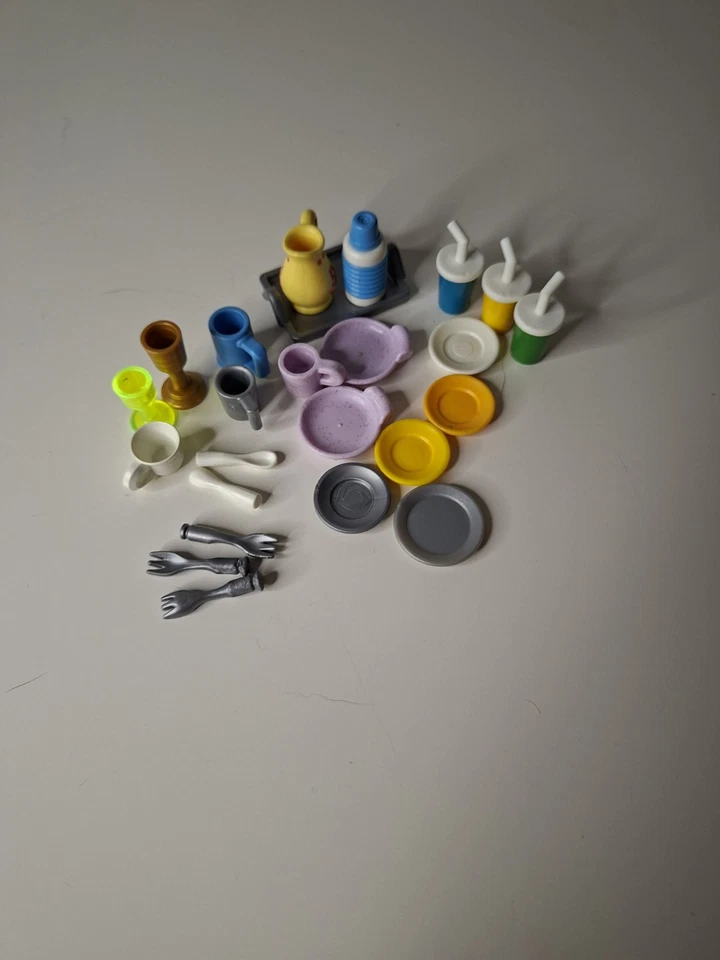 Playmobil Konvolut Geschirr - Bild 1 von 1