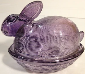 Bunny Rabbit Trinket Dish Vintage Excellent L.E. Smith Purple Pressed Glass - Picture 1 of 15