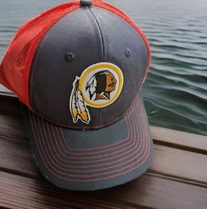 Washington Redskins/ Commanders Black ) Red Retro Hat/ Cap. Adjustable. - Picture 1 of 4
