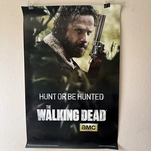 Poster: AMC The Walking Dead Rick Grimes Hunt Or Be Hunted - 24" x 36" Season 5 - Picture 1 of 8