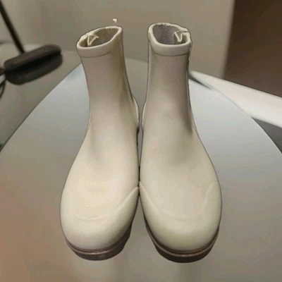 Bota de lluvia Bogs Holly con cremallera para mujer talla US 10 avena  Foto 1 de 4