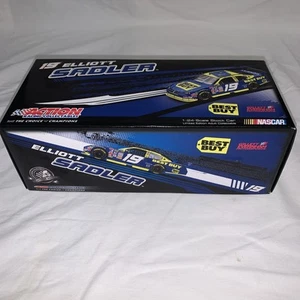 Elliot Sadler 1/24 2009 Dodge - Picture 1 of 4
