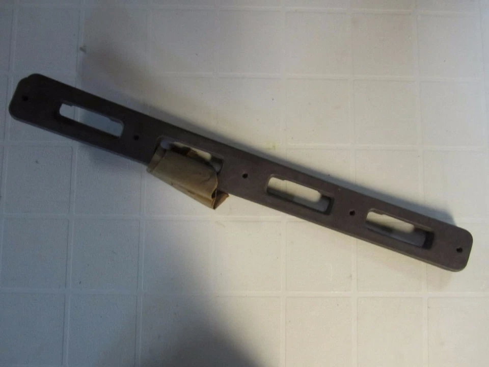 Asiento trasero 84 Dodge Caravan Plymouth Voyager Escutcheon NOS S656CT8 Foto 1 de 1