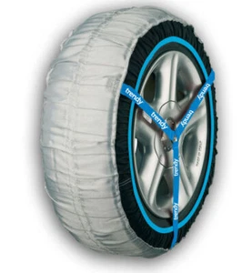 Chaussettes Neige Voiture et 4x4 PICOYA 46 | Taille : 245/55-20 - Imagen 1 de 2