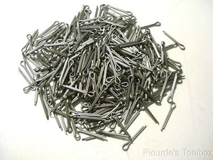 Lot of (325) New 3/32" by 1-1/8" Long Cotter Pins - Picture 1 of 4