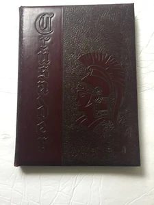 Vintage Yearbook ~ Crusader 1951 ~ Lutheran High School, St.Louis MO. Fotos - Bild 1 von 12