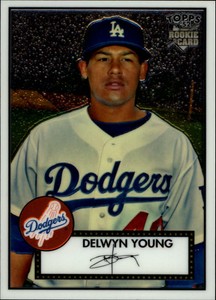 2007 Topps 52 Chrome Los Angeles Dodgers Baseball Card #88 Delwyn Young /1952