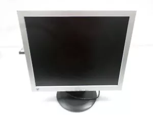 V7 700P 15" Monitor - Picture 1 of 4
