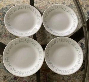 Set of 4 Vintage CORELLE COUNTRY COTTAGE Dessert/ Bread Plates 6 3/4" - Picture 1 of 4