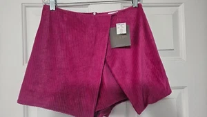 LE LIS Pink ribbed Velour Skort sz Small Von Maur made in USA NWT $48. - Picture 1 of 3