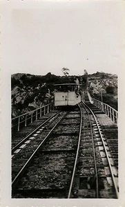 PHOTO ANCIENNE - VINTAGE SNAPSHOT - PETIT TRAIN TOURISME FUNICULAIRE RAIL WAGON - Imagen 1 de 1