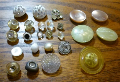 Lot of 25 Mixed and Fancy Buttons, MOP, Rhinestones, Glass - NIce Lot - Image 1 of 4