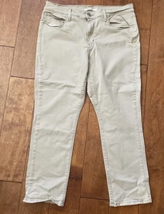 Levi's Classic Straight Women's size 14S Ivory Denim jeans - Picture 1 of 3