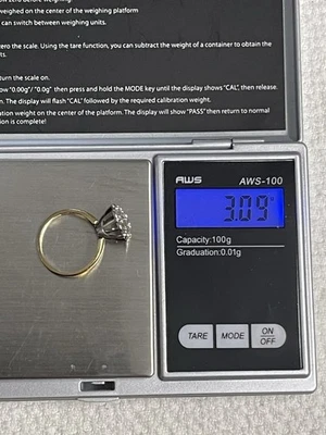 Anillo de compromiso de oro de 14 quilates con diamantes talla 7 3,09 g ~ Kay Jewelers ~ años 80 ~ Foto 1 de 4