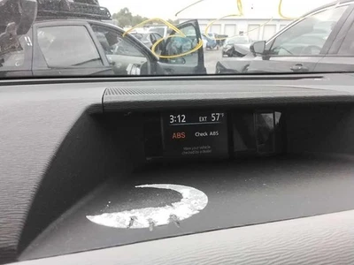 Used Front Center Infotainment Display fits: 2011 Toyota Sienna dash mounted cen Foto 1 de 4