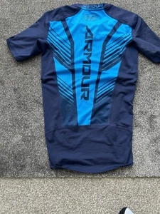 Under Armour small adult compression shirt - Picture 1 of 2