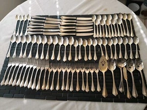 Lote De 82 Piezas Cubiertos De Colección 1881 Rogers Ltd Oneida Plateado KING JAMES  - Imagen 1 de 20