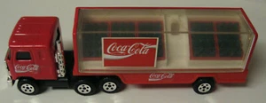 VINTAGE - COCA-COLA - COKE - BUDDY L MACK LIEFERWAGEN UND KABINE + 4 12ER PACKUNGEN - Bild 1 von 7