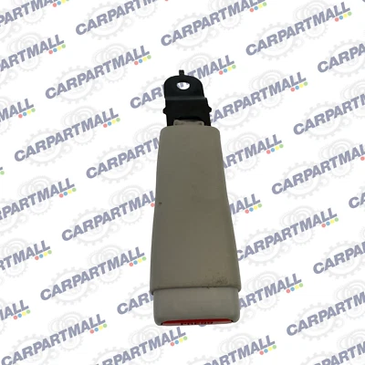 2005 Dodge Magnum Front Right Passenger Side Seat Belt Buckle Assembly OEM - Imagem 1 de 4