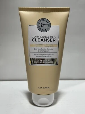 Limpiador IT Cosmetics Confidence - 5 oz Foto 1 de 2