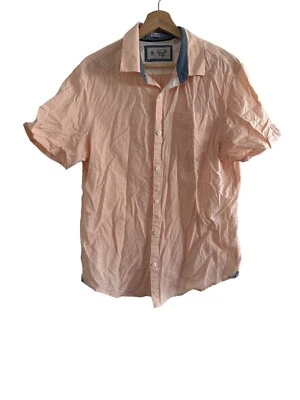 Camisa Original Penguin Para Hombres Heritage Calce Ajustado Manga Corta Melocotón Foto 1 de 4