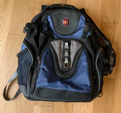 Swiss Gear - Mochila para computadora portátil Wenger Maxxum Maxxum bolsa para libros para computadora - azul Foto 1 de 4