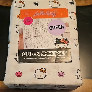 Hello Kitty Queen Sheet Set - White and Black with Pink Accents - Picture 1 of 1