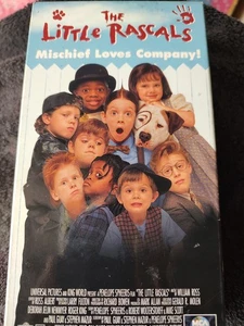The Little Rascals VHS Film 1994 brandneu versiegelt MCA Universal Seiten Wasserzeichen - Bild 1 von 2