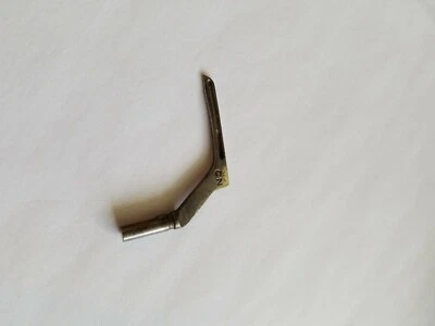 *USED* 39608A (MARKED CN)-UNION SPECIAL-LOOPER-FREE SHIPPING* - Image 1 of 2