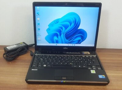 Fujitsu Lifebook P770 Intel Core i7 256GB SSD Win11Pro HSPA+ 12" Mini Notebook - Image 1 of 4