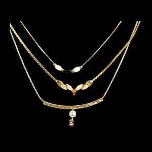 Necklaces Gold Tone Lot Of 3 Coral Beads Opalite Faux Pearl Delicate Beauty - Picture 1 of 15