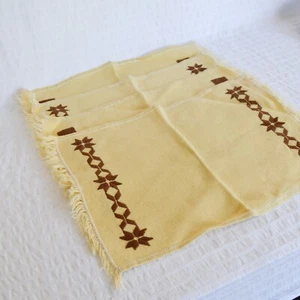 Vintage 1970's Yellow Fabric Placemats, Rectangle Table Mats x4 Embroidered - Picture 1 of 12