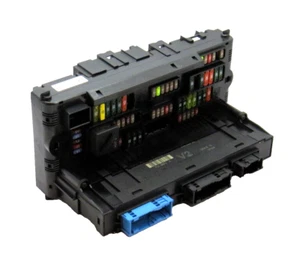 ⭐ BMW 5 Series Fuse Box 923442101 9234421-01 9267525-01 926752501 ⭐ - Picture 1 of 6
