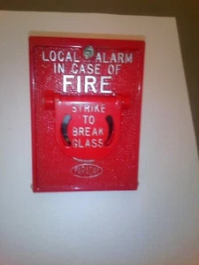 BRAND NEW VINTAGE SPERTI-FARADAY 5024-HB BREAK GLASS FIRE ALARM PULL STATION - Picture 1 of 6