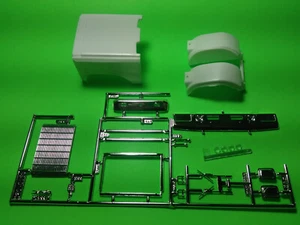 GMC General 1/25 semi truck model hood fenders front end chrome grill bumper lot - Picture 1 of 5