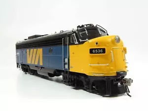 Rapido 220579 VIA RAIL CANADÁ GMDD FP9A DCC & SONIDO #6536 (Sin logotipo en nariz) Nuevo en caja - Imagen 1 de 4