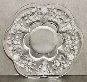 2 Duncan & Miller FIRST LOVE  7 5/8"  Salad Dessert Plates - Picture 1 of 1