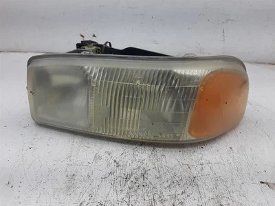 Farol dianteiro esquerdo 99 00 01 02 03 04 05 06 GMC SIERRA 1500 PICKUP driver  - Imagem 1 de 4