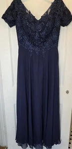 WEAR YOUR LOVE Formal Dress Mother Of Bride or Groom Maxi Lace Up Back Lined 10 - Picture 1 of 18