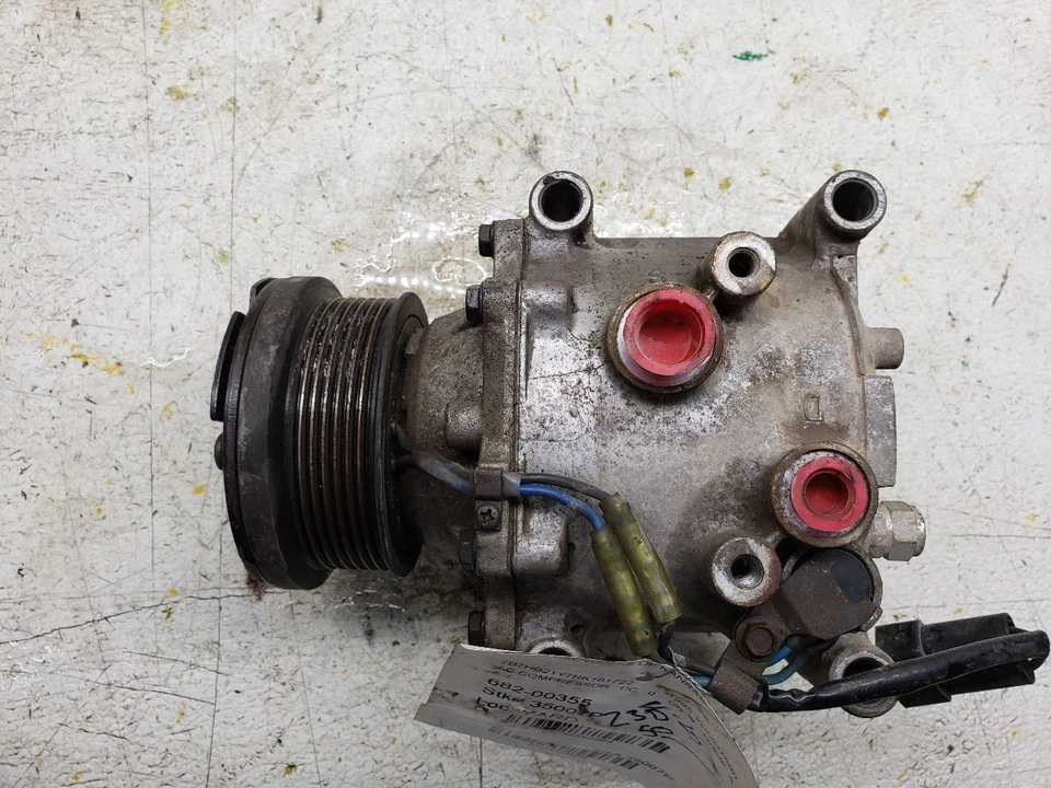 Compresor de aire acondicionado para furgoneta Dodge 1500 95 82084 Foto 1 de 4