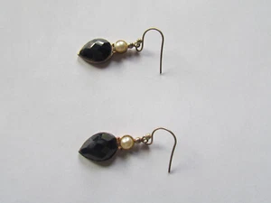 Vintage Pierced Earrings 10 ct Deep Blue Sapphire Pearl Silver New Condition - Picture 1 of 6