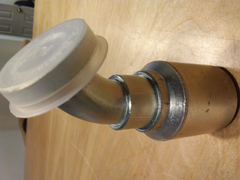 EATON Weatherhead Coll-O-Crimp 43016U-G46 45 Degree Split Flange Tube Elbow Fitt - Image 1 of 4