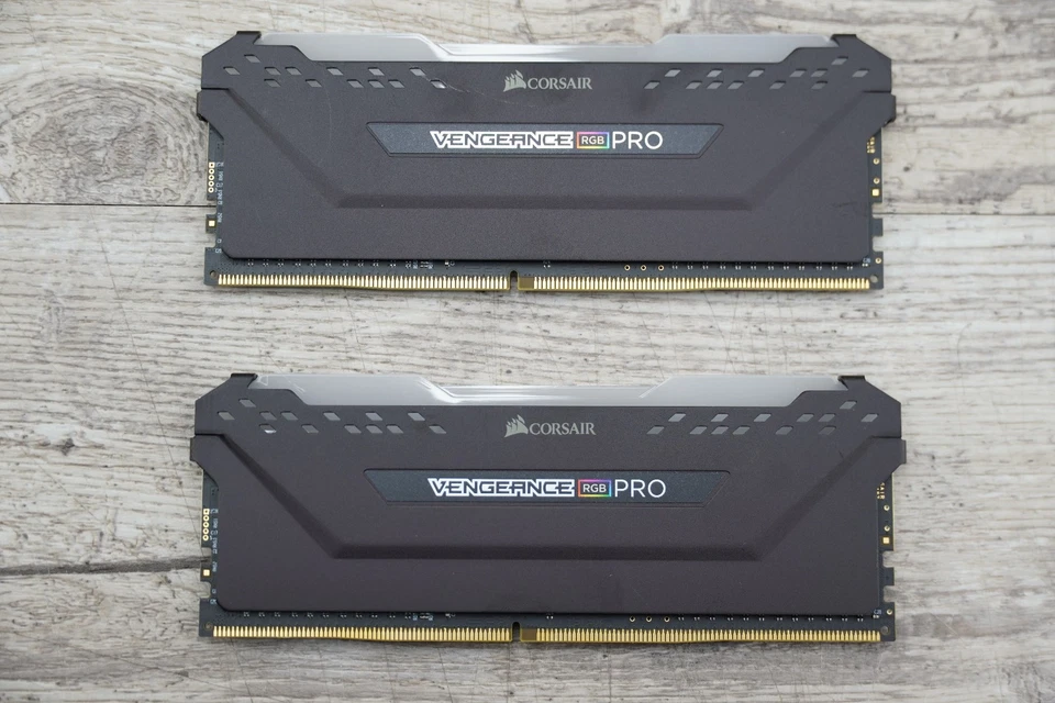 Corsair Vengeance RGB Pro 16GB (2 x 8GB)  (DDR4-3000) Memory... - Image 1 of 4