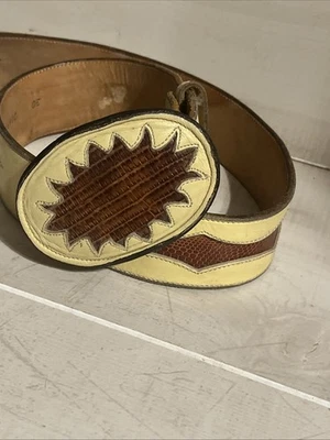 Fivela de lagarto Tony Lama em cinto de lagarto 3D vintage década de 1980 tamanho 30 feita nos EUA {rr} - Imagem 1 de 4