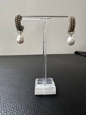 Aros gruesos de perlas DIOR con gran caída de perlas barrocas Foto 1 de 4