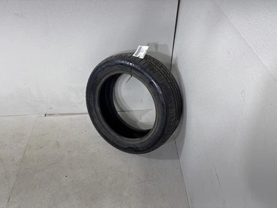 Kumho1 Crugen Premium Used Tire 235/55 R19 101H M+S 10/32 - Image 1 of 4