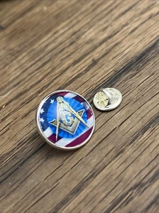 GROS PIN'S 2cm Métal Argenté Franc Maçon USA Free Mason - Picture 1 of 2