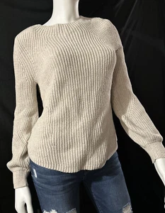 (201) Gap Women's Ivory Sweater Mock Neck Long Sleeves Relaxed Fit size XS Beige - Picture 1 of 5